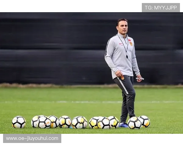 日本足球老帅哥风采依旧 传奇球员时光倒流回顾他们的青春岁月